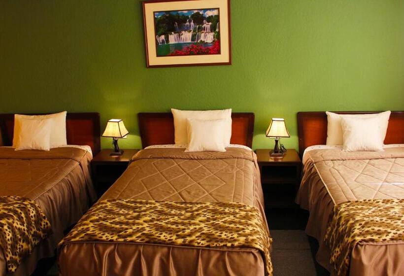 Номер Стандарт Трехместный, La Posada Del Colca