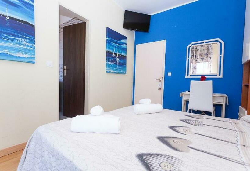 스탠다드 룸, Romantik