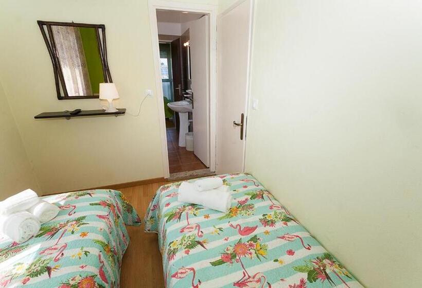 패밀리 룸, Romantik