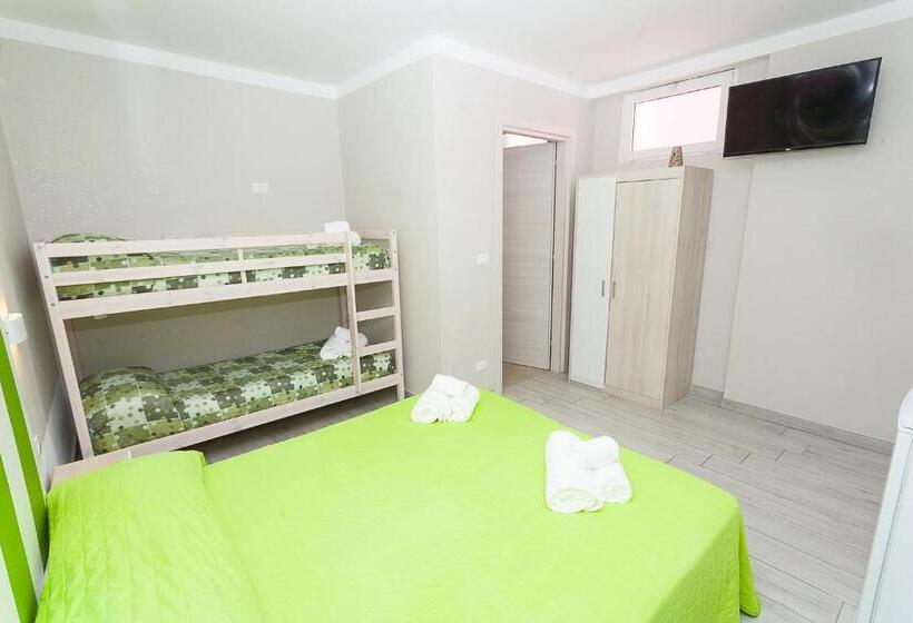 4인용 스탠다드 룸, Romantik