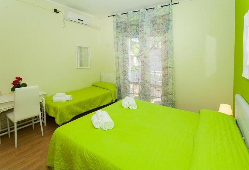 스탠다드 트리플 발코니 룸, Romantik