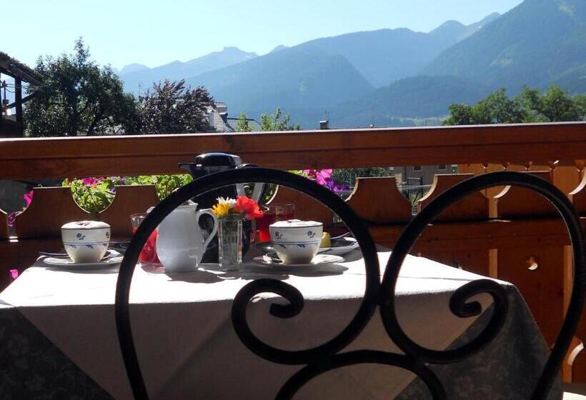 标准间带阳台, Salvanel