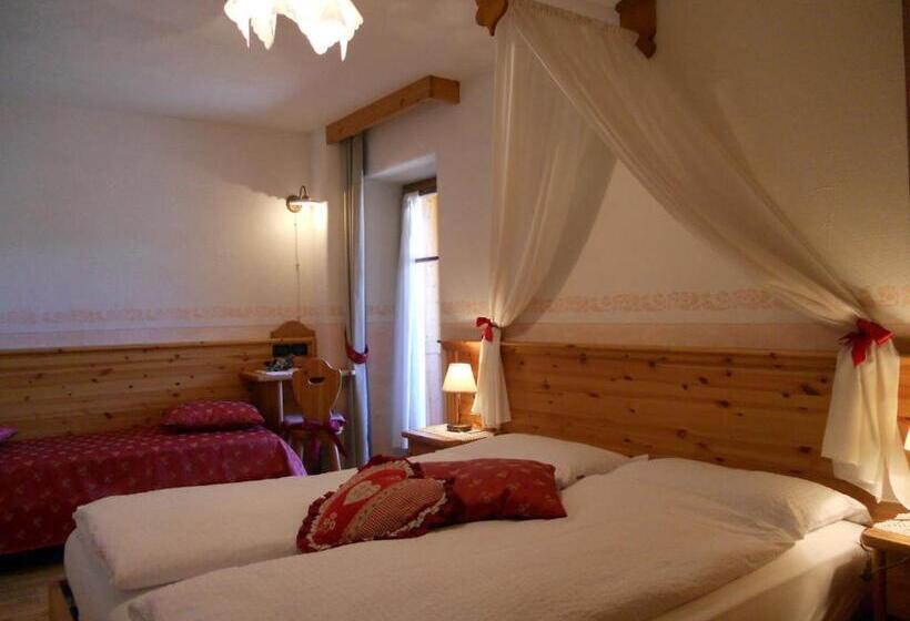 标准间带阳台, Salvanel