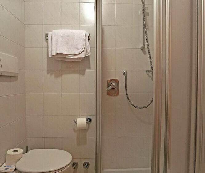 スタンダードルーム, San Giovanni