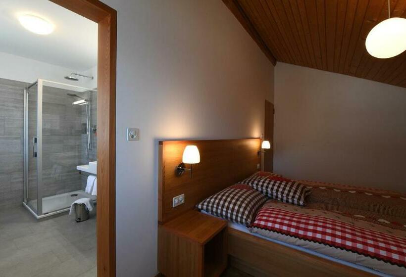 Standardzimmer, Stüa Granda