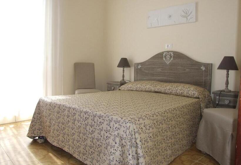 חדר אקונומי, Villa Amelia