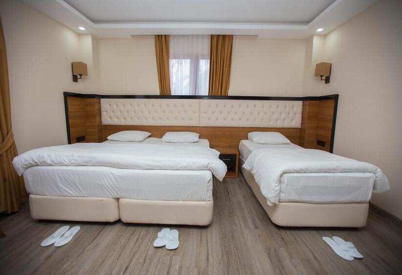 חדר דלוקס לשלושה, Yayla