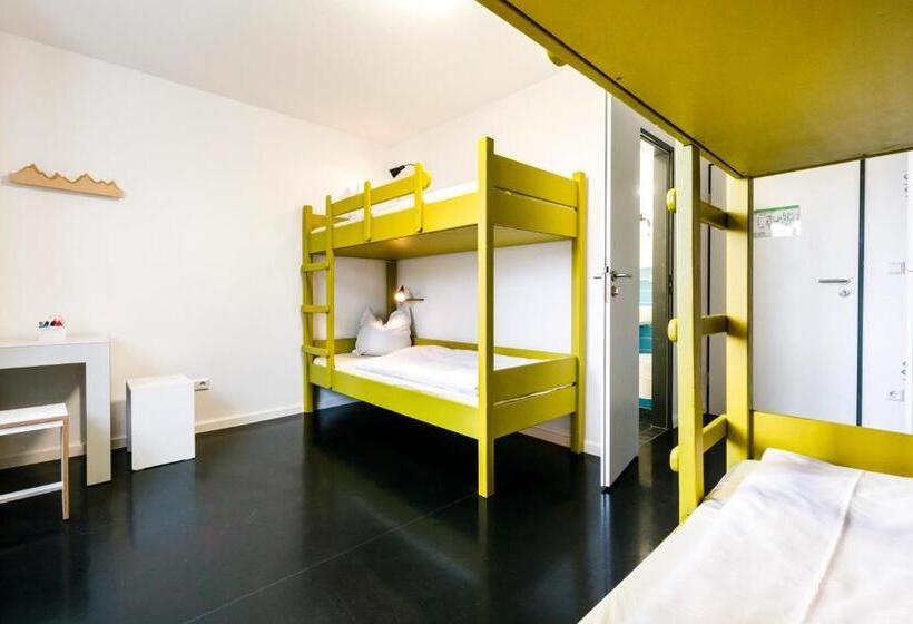 חדר סטנדרט לארבעה, Jugendherberge Lenggries