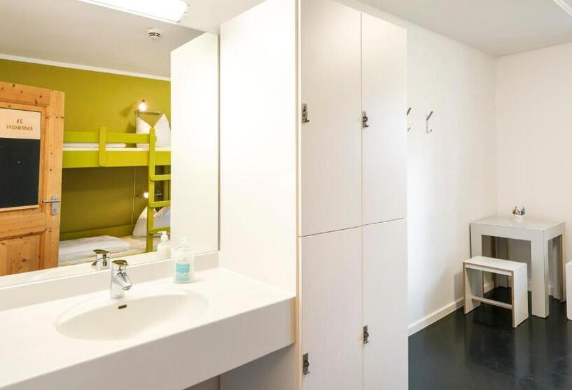 غرفة عائلية, Jugendherberge Lenggries