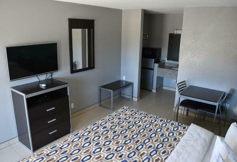 스탠다드 룸 킹사이즈 침대, Woodfield Inn And Suites