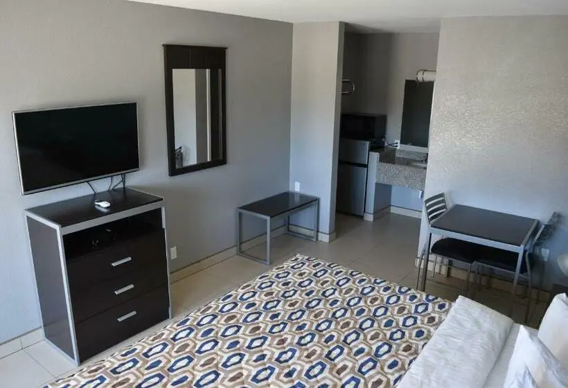 Standard-huone King-vuode, Woodfield Inn And Suites
