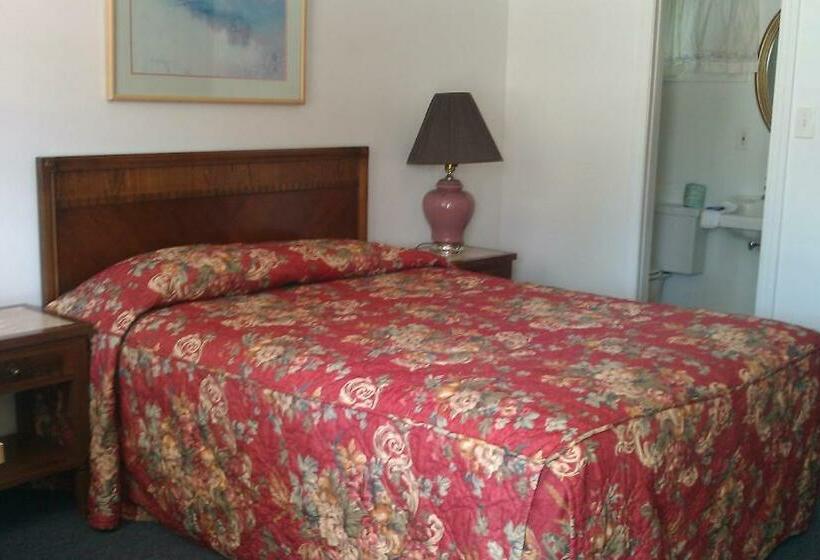 חדר סטנדרט, Tallwood Motel Wells