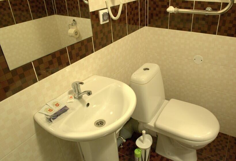 اتاق استاندارد یک نفره, Camelot