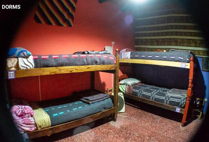 Номер Стандарт Четырехместный Совместный Санузел, Tilcara Hostel