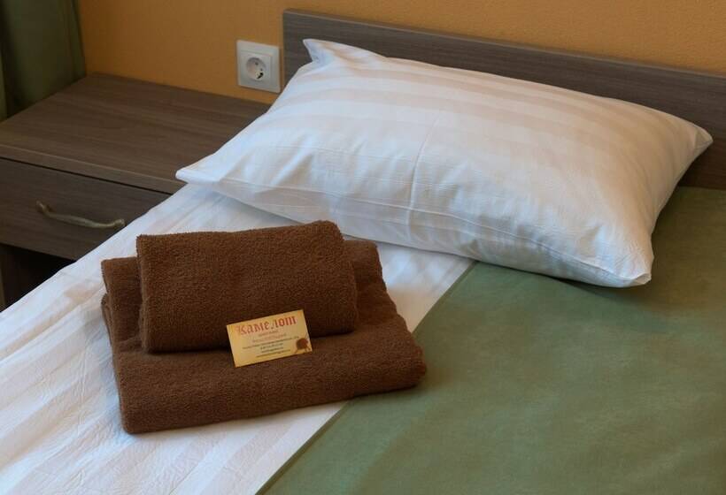 اتاق استاندارد, Camelot