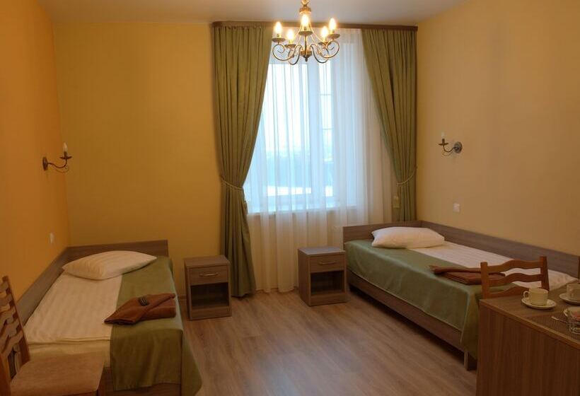 اتاق استاندارد, Camelot