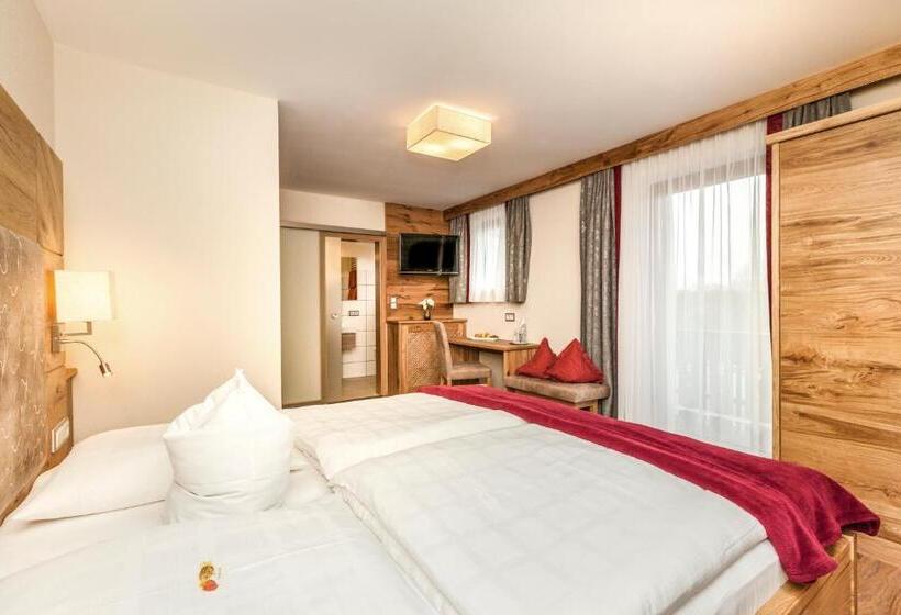 디럭스 룸, Genusshotel Hohenbogen