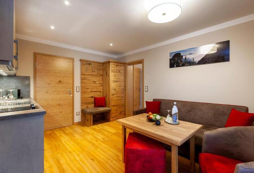 Полулюкс с Балконом, Genusshotel Hohenbogen