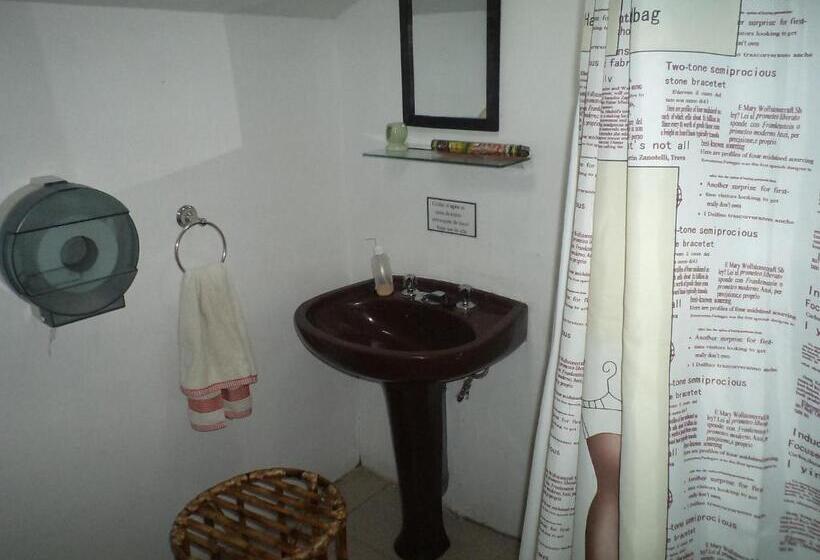 חדר סטנדרד יחיד חדר אמבטיה משותף, Hostal Casona De Chorrillos