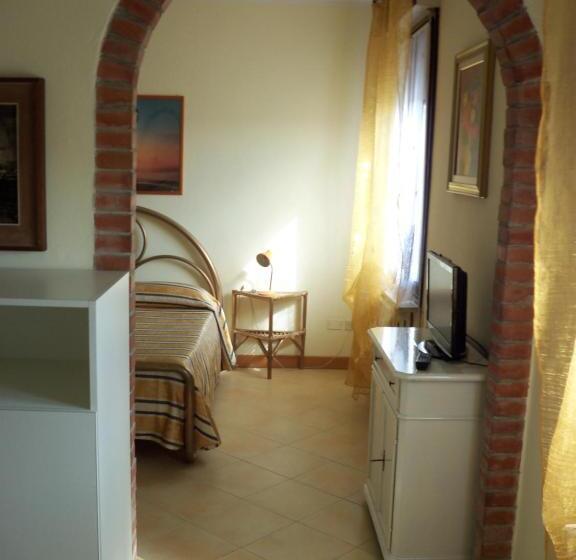 4인용 스탠다드 룸, Albergo Marsari