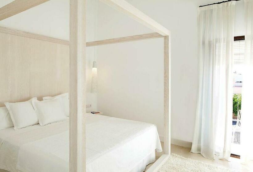 스파 이용가능한 스탠다드 룸, Es Marès