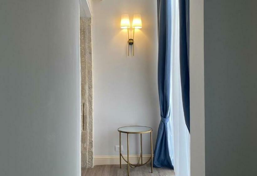 Номер Deluxe Вид на Море Боковой, Lanterne Magiche Ortigia Suites