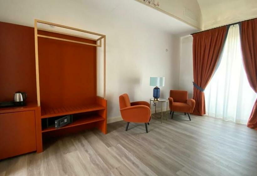 Номер Deluxe Вид на Море Боковой, Lanterne Magiche Ortigia Suites