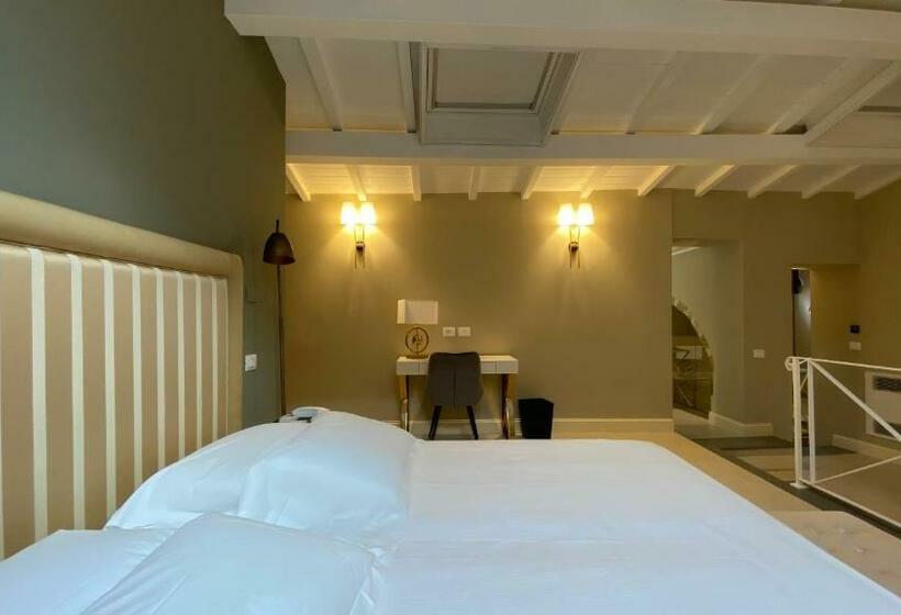 Номер Deluxe Вид на Море, Lanterne Magiche Ortigia Suites