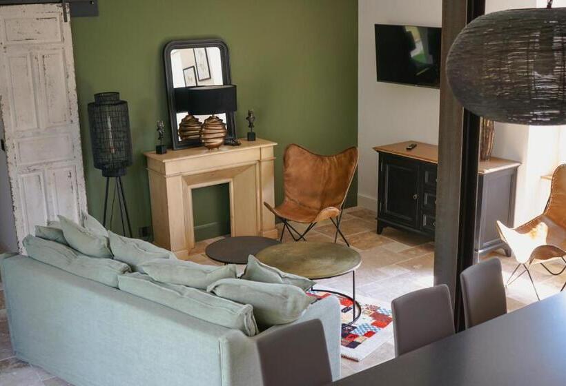 منزل غرفتين نوم, Le Chatellier