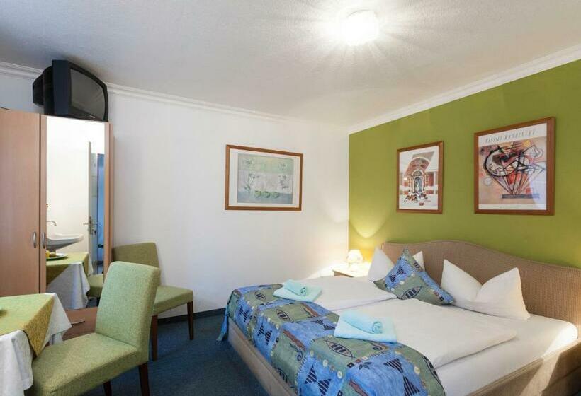 חדר סטנדרט חדר אמבטיה משותף, Schlossrestaurant Neuschwanstein