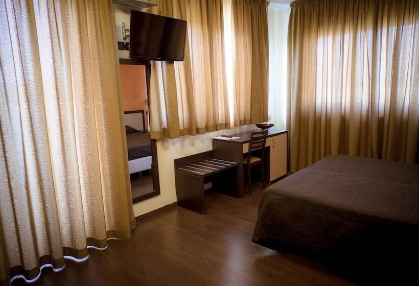 スタンダードルーム, Select