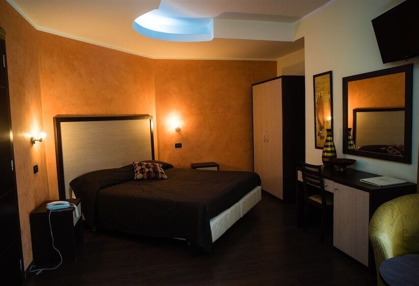 スタンダードルーム, Select