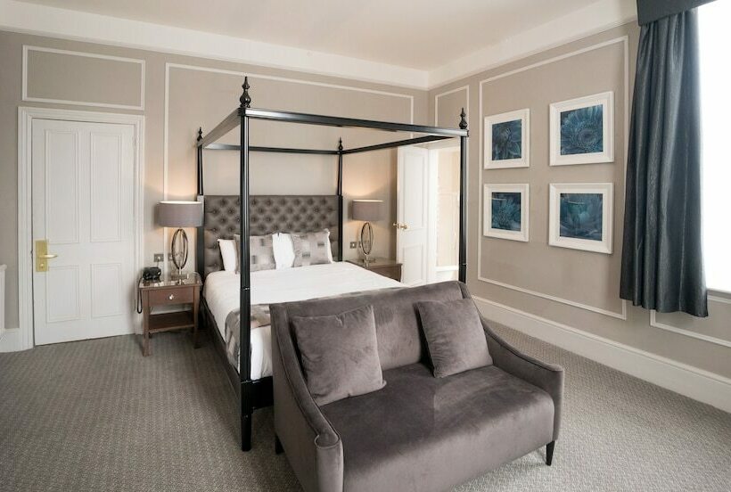 غرفة قياسية, Steventon House