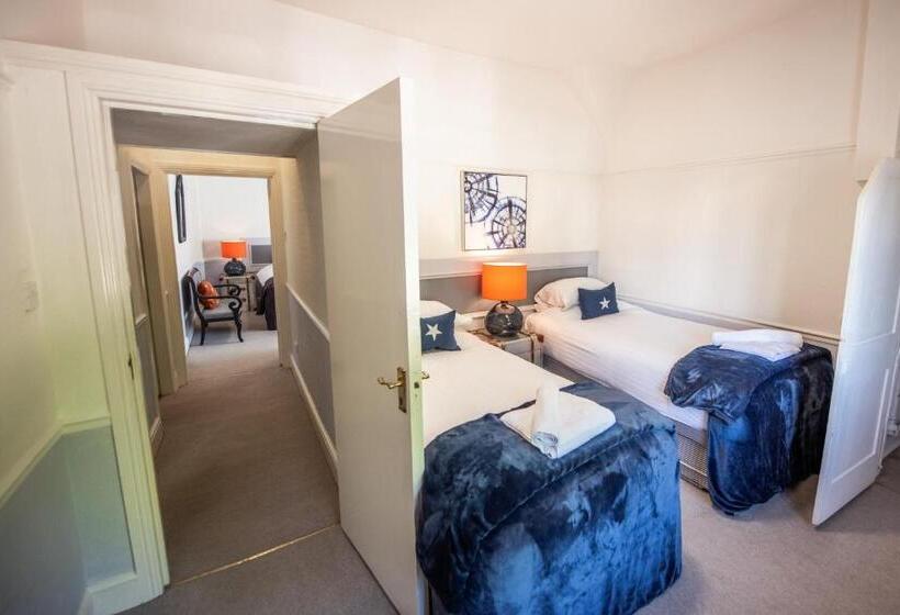 スイート, The Woodlands