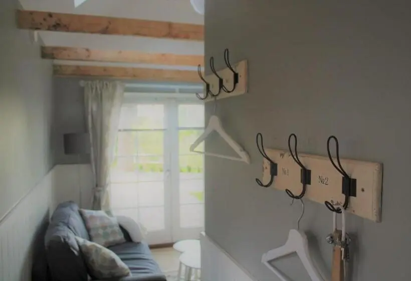 １ベッドルームハウス, Jungshoved Præstegård B&b