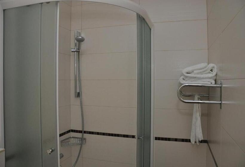 اتاق استاندارد, Le Pont