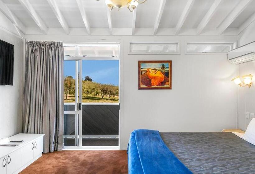 발코니가 있는 스위트, Taupo Thermal Motel & Spa