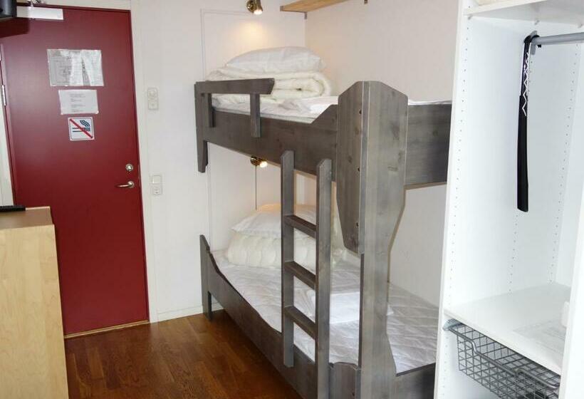 带共用浴室的标准房间, Torget Vandrarhem