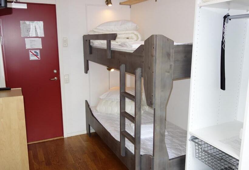 带共用浴室的标准房间, Torget Vandrarhem