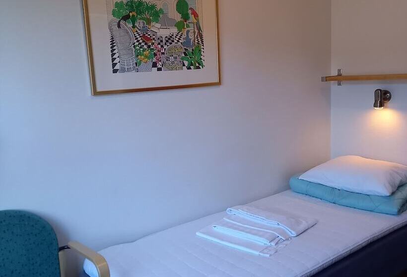 标准单人间共用浴室, Torget Vandrarhem