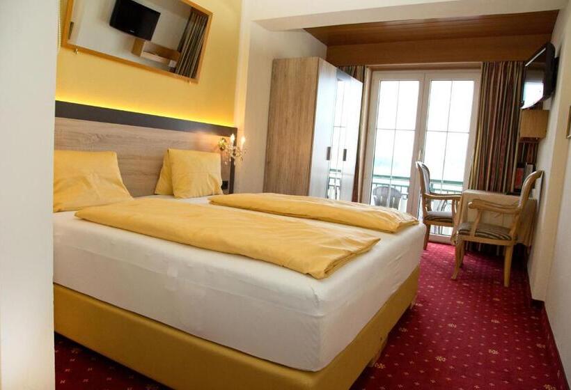 غرفة قياسية مطلّة علي البحيرة, Villa Desiree   Hotel Garni   Adults Only