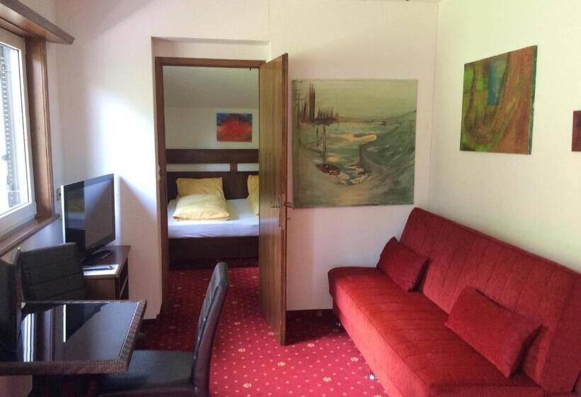 شقة غرفة نوم واحدة مزودة بشُرفة, Villa Desiree   Hotel Garni   Adults Only