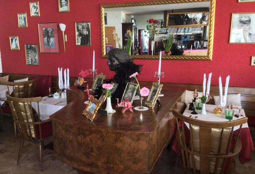 Standard studio with lake view, Villa Desiree   Hotel Garni   Adults Only