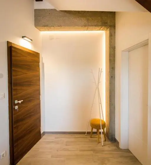 اتاق لوکس با چشم‌انداز, B&b Tara Garden
