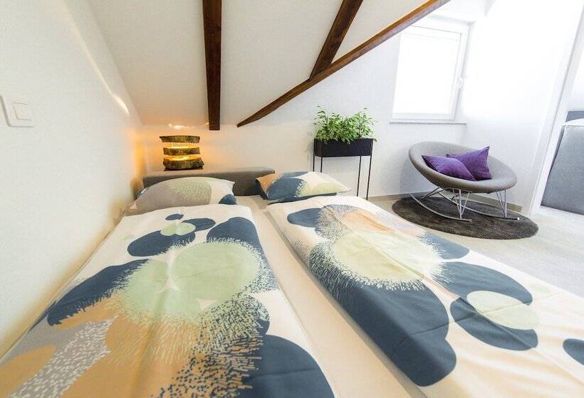 침실 1개 디럭스 아파트, B&b Tara Garden