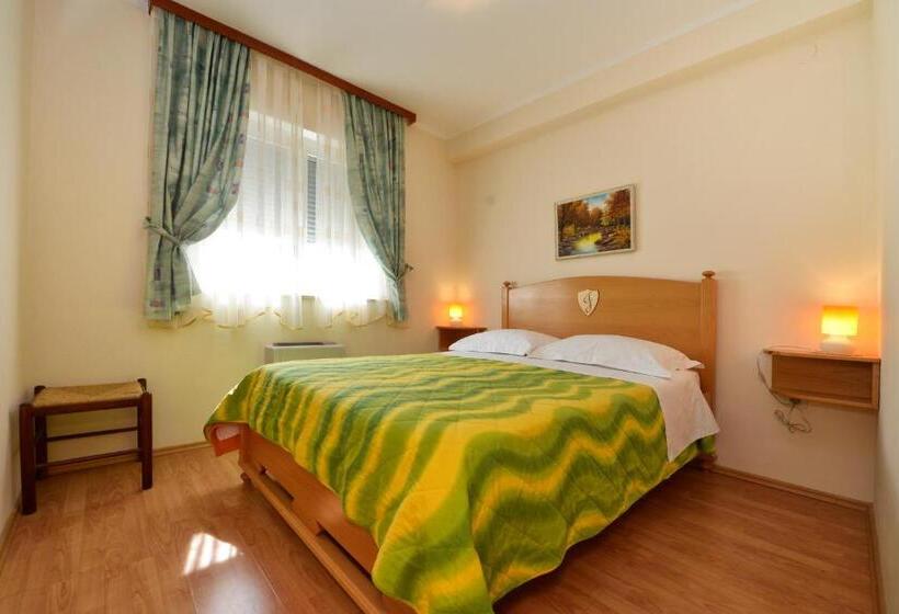 스탠다드 룸, Bed And Breakfast Julia