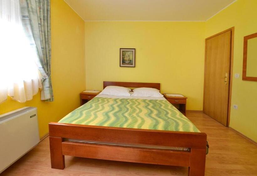 غرفة عائلية, Bed And Breakfast Julia