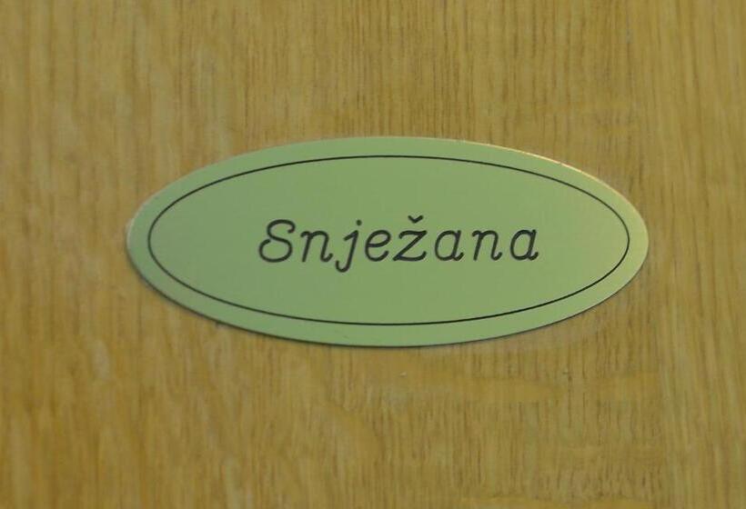 غرفة عائلية, Bed And Breakfast Julia