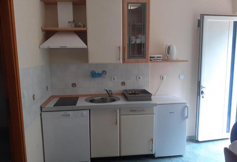 شقة غرفة نوم واحدة بالطابق الأرضى, Bed And Breakfast Julia