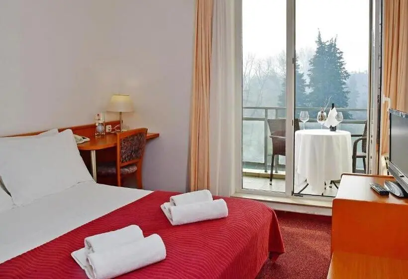 Quarto standart com varanda, Alkar